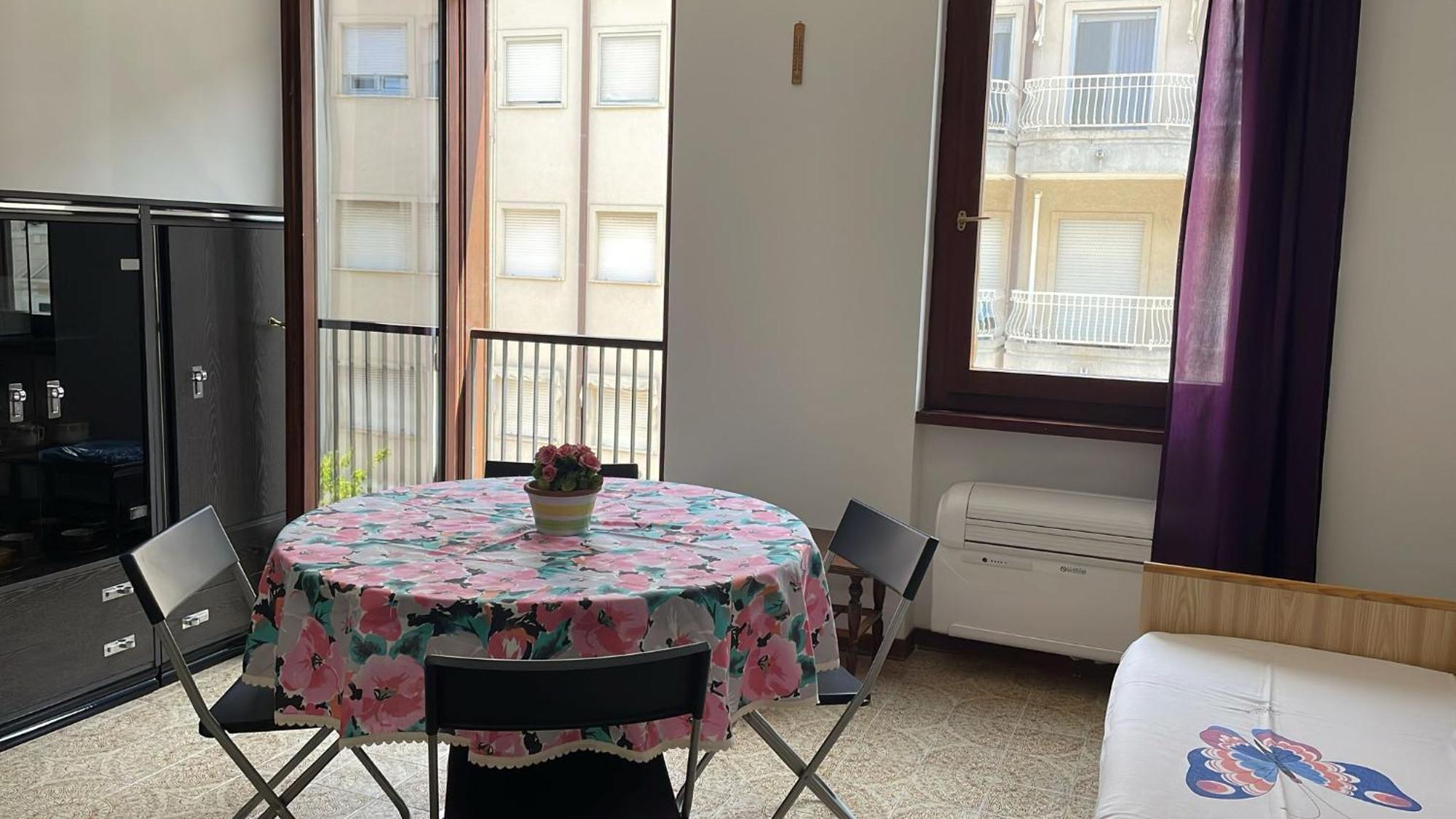 Europa Unita Apartment Grado Eksteriør billede